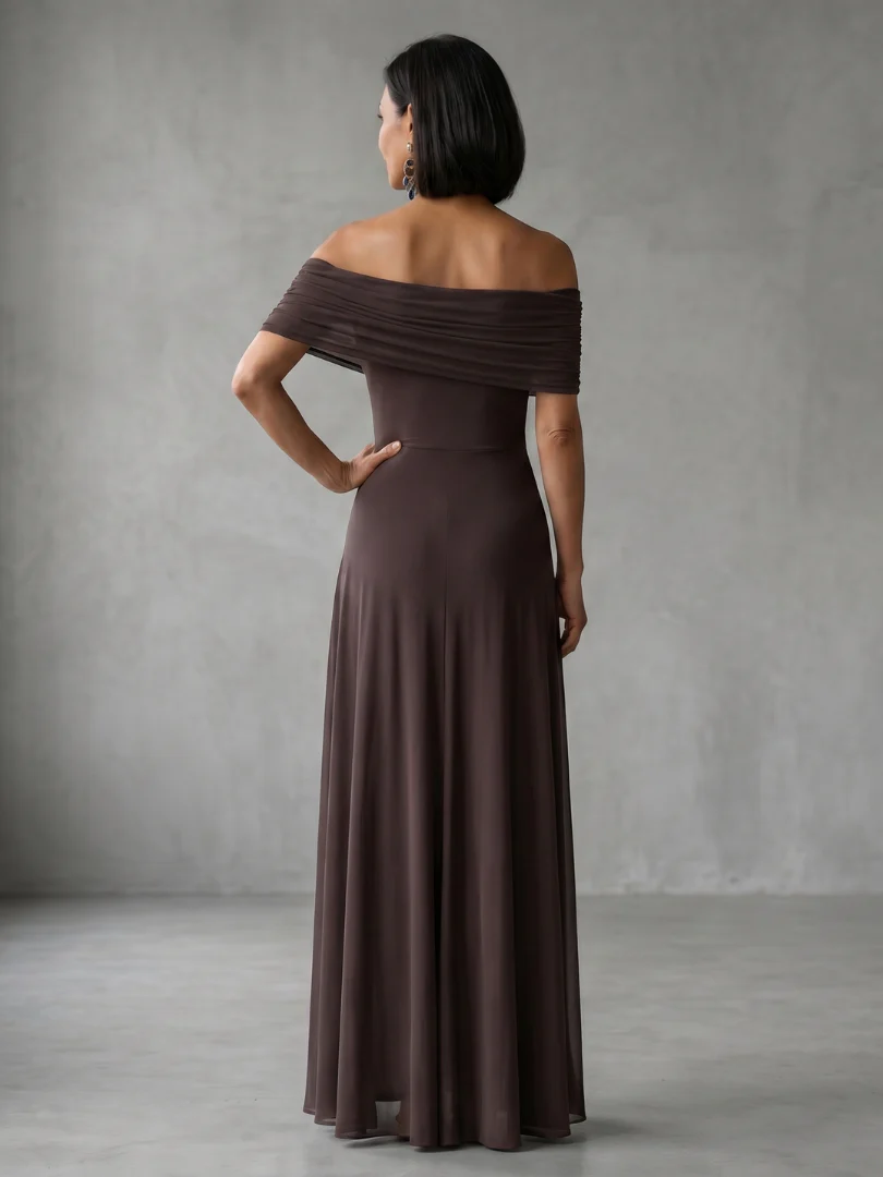 Juni - Midikleid mit Schulterfreier Drapierung - Image 4