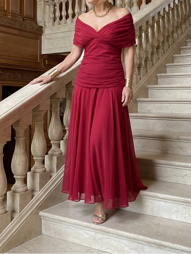 Elisabeth - Midikleid mit Schulterfreien Trägern - Image 15