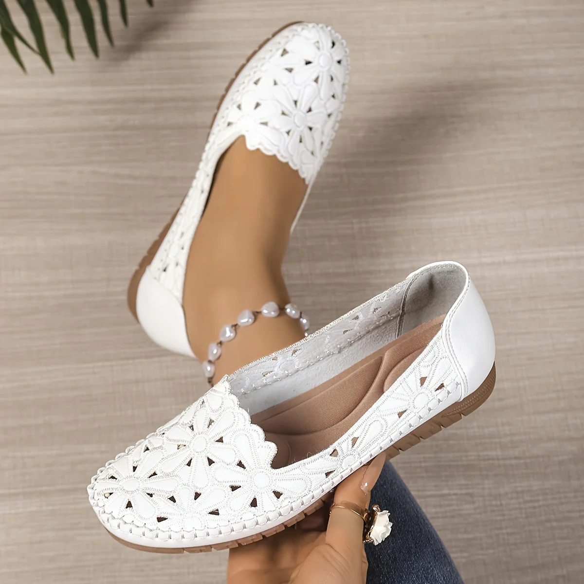 OrthoChic™ - Moderne Orthopädische Schuhe mit Stilvollem Ausgeschnittenem Muster