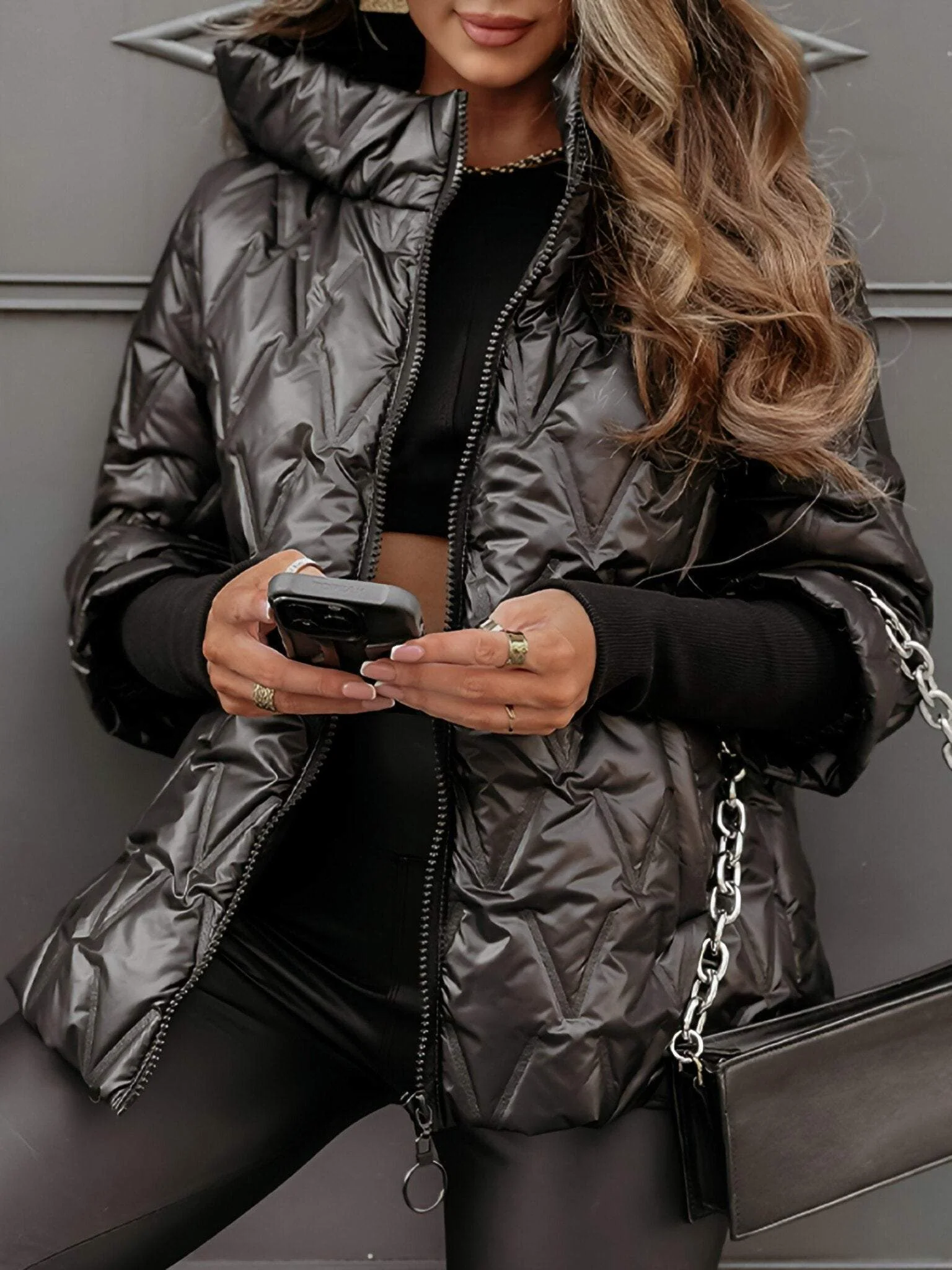 Teri™ - Eine Warme, Elegante Winterjacke mit Kapuze für den Alltag - Image 11