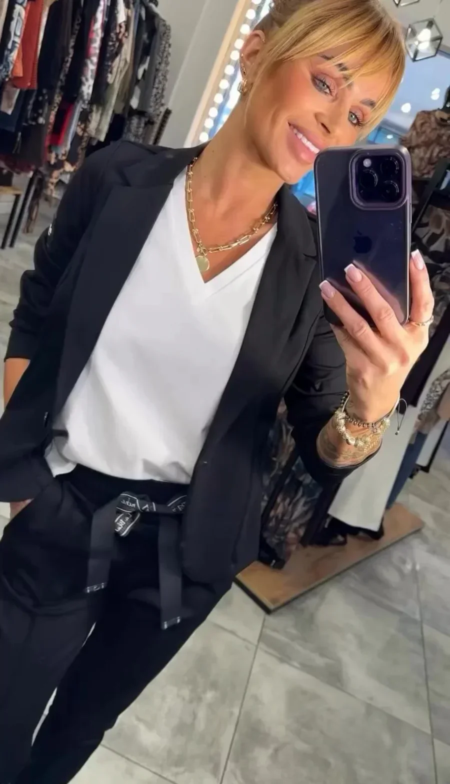 Zyora™ – Maßgeschneidertes Set mit Weichem Blazer und Lässigen Jogginghosen - Image 5