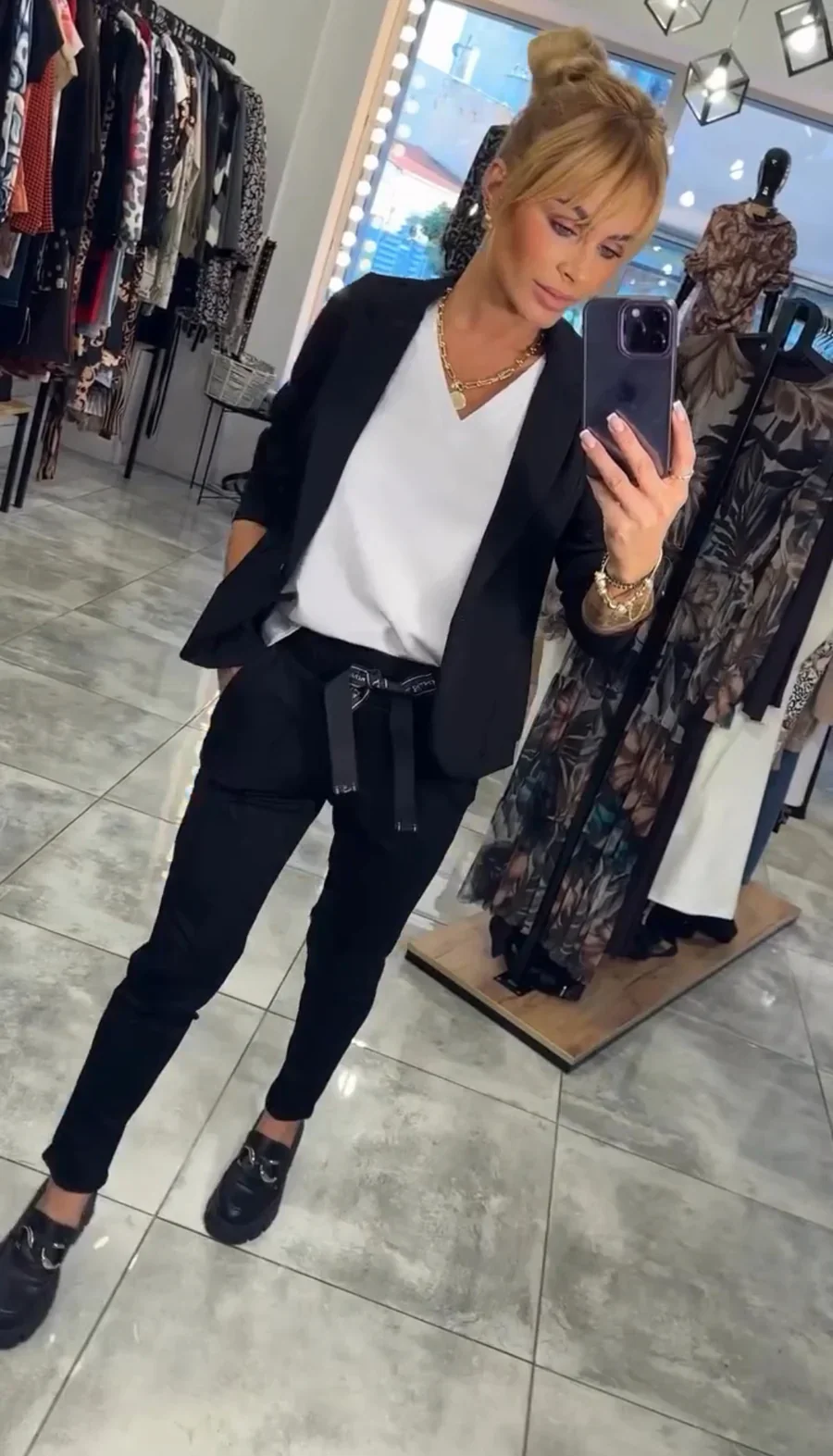 Zyora™ – Maßgeschneidertes Set mit Weichem Blazer und Lässigen Jogginghosen - Image 8